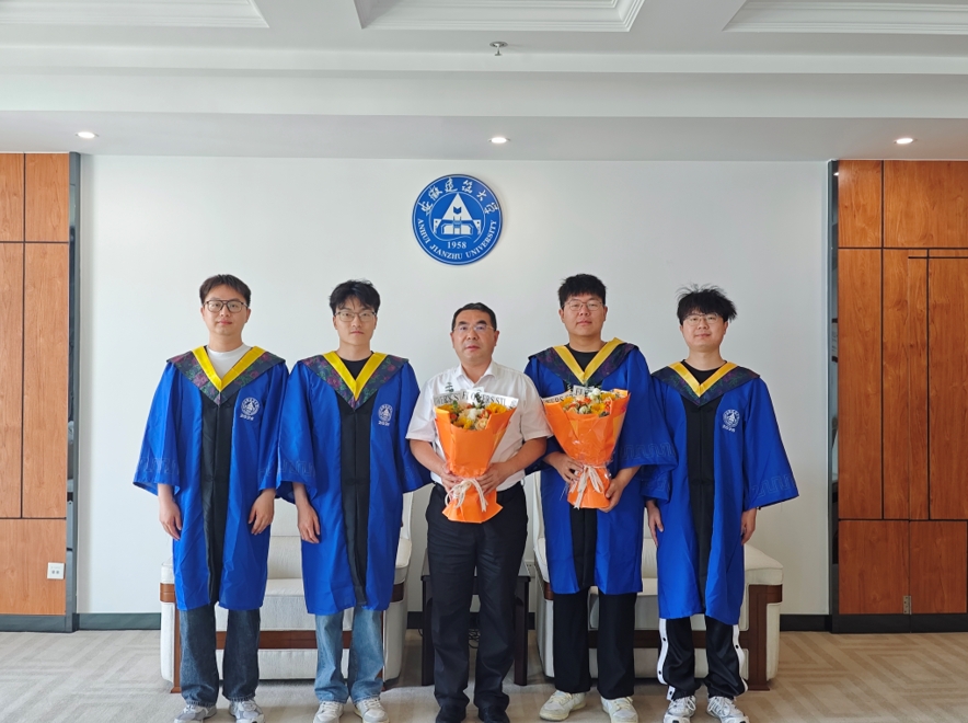 安徽建筑大学CPTU课题组成功举办硕士研究生学位论文答辩会
