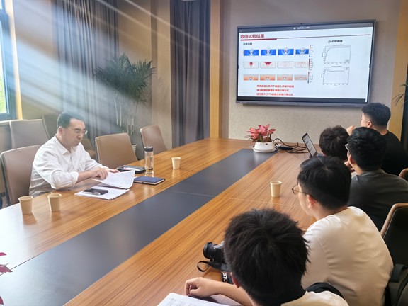 蔡国军老师主持召开CPTULab团队东南大学研究生组会